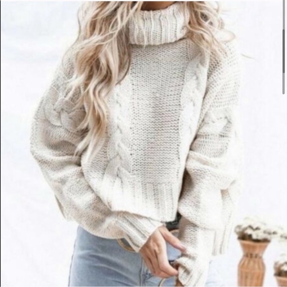 🍁LAST ONE Oversized Cable Knit Turtleneck Sweater🍁 - Picture 3 of 15